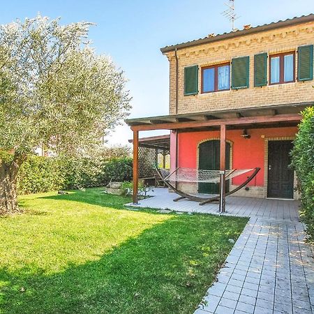 Beautiful Home In Porto Recanati With Wifi Экстерьер фото