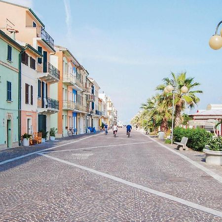 Beautiful Home In Porto Recanati With Wifi Экстерьер фото