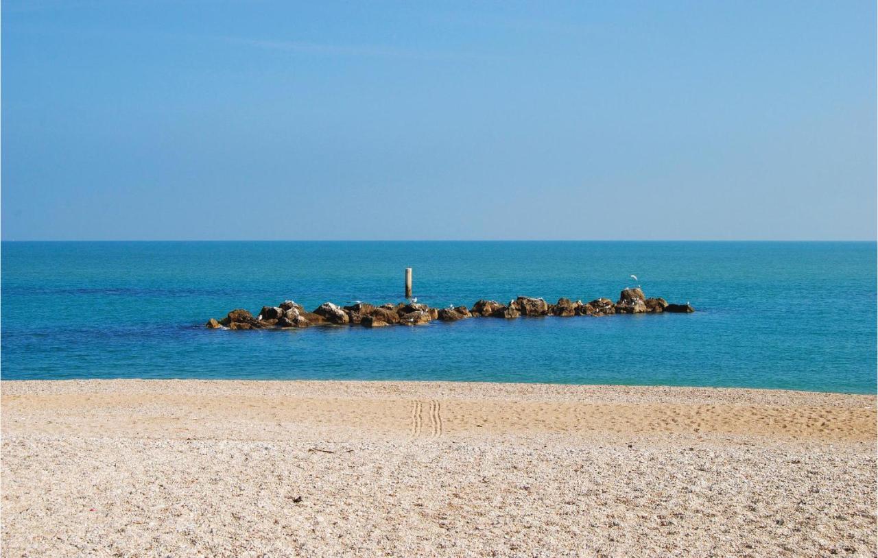 Beautiful Home In Porto Recanati With Wifi Экстерьер фото